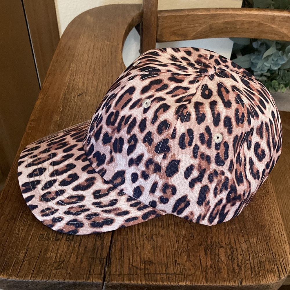 Leopard Print Baseball Cap Shimmer NWOT